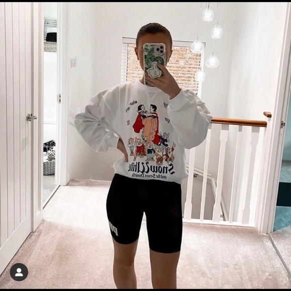 snow white sweatshirt zara